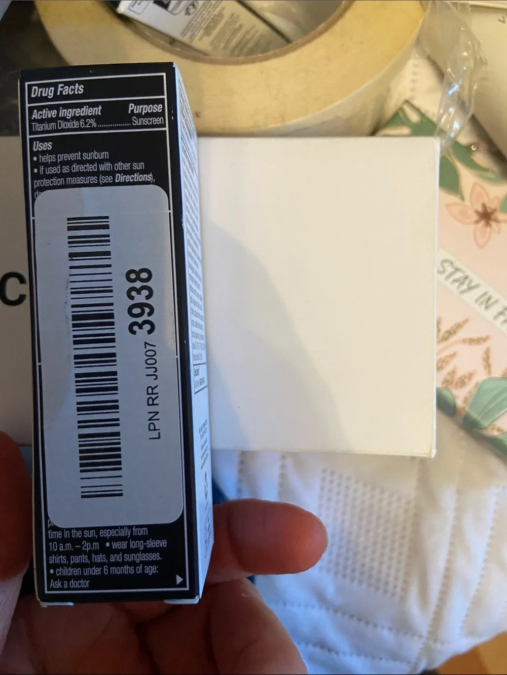 bareMinerals Complexion Rescue Natural Matte Tinted Moisturizer - Beige